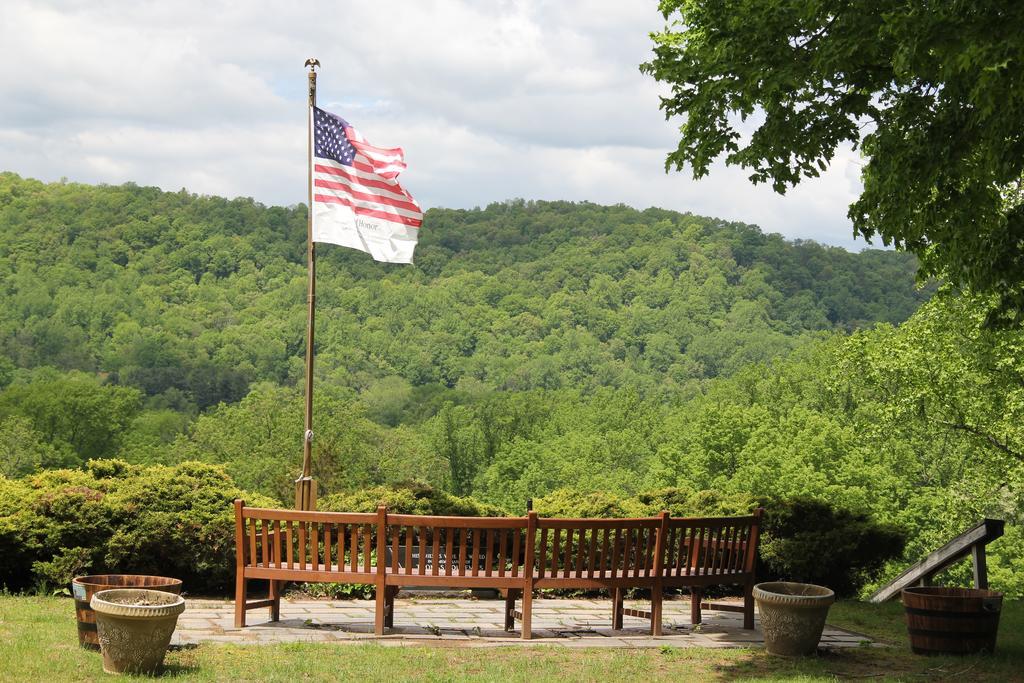 Water Gap Country Club And Resort Hotel 4*