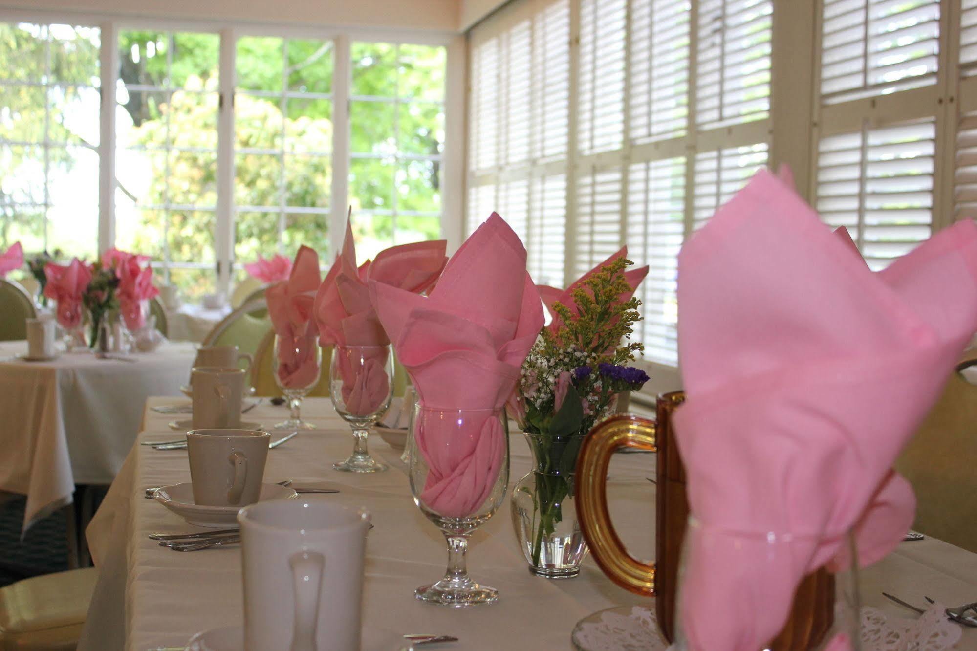 Water Gap Country Club And Resort Hotel 4*