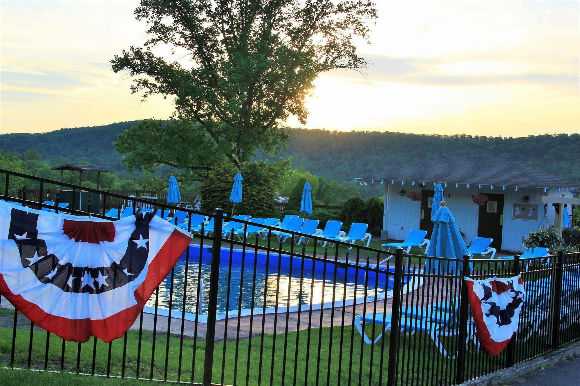 Water Gap Country Club And Resort Hotel East Stroudsburg
