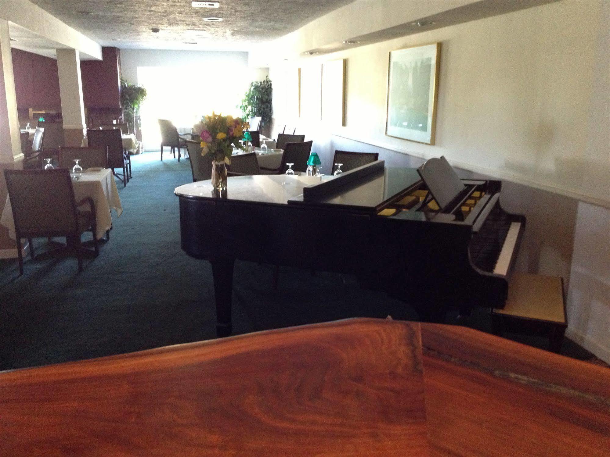 Hotel Water Gap Country Club And Resort